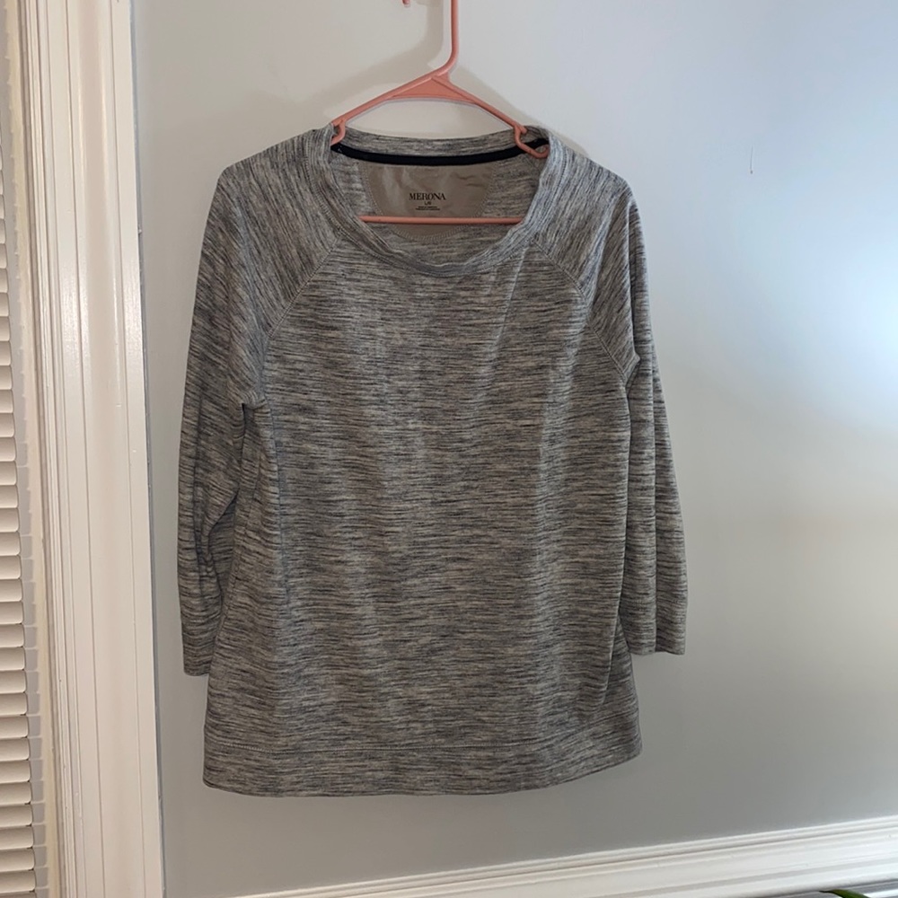 🛍🛍✨ Merona Sweater shirt Size Large ✨